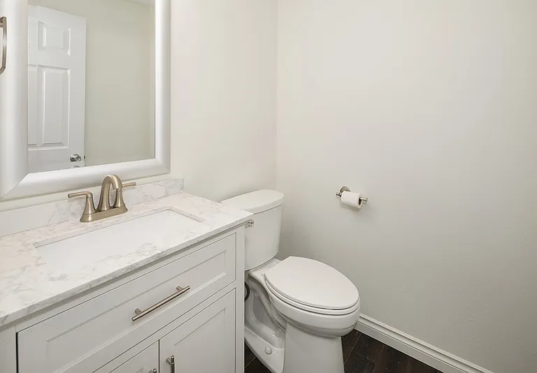 24105 SE 42nd St — Photo 19