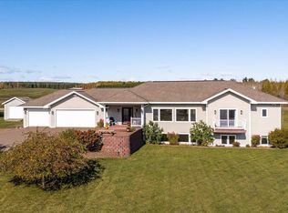 43 E Harney Rd, Esko, MN 55733