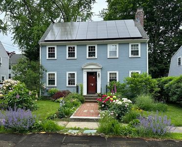 55 Thompson Ln, Milton, MA, 02186