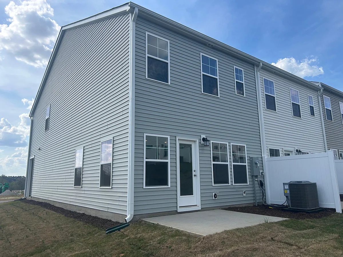 Building Photo - 63 Broward Ln