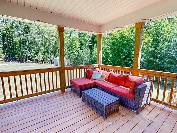 5th image of 153 Sabins Estates Dr