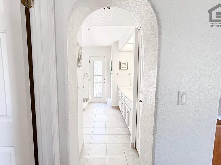 10943 E Palomino Rd — Photo 16