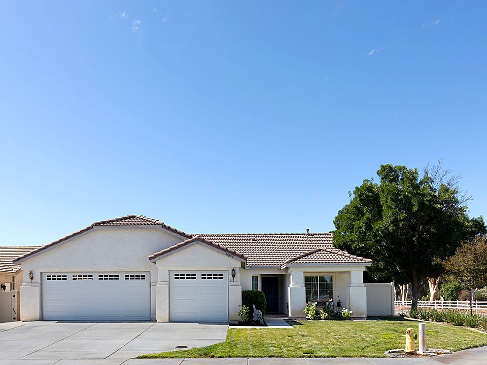 1st image of 31253 Ermitage Ln