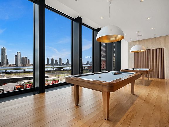 3rd image of 685 1st Ave APT 14G