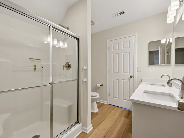 8911 Bryant Field Cir — Photo 15