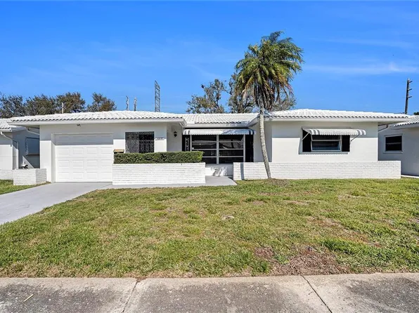 10047 41st St N #10047, Pinellas Park, FL 33782