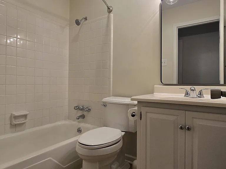 3703 Hickory Hill Dr — Photo 15
