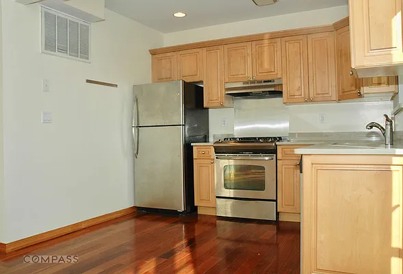 Rented by Compass | media 2