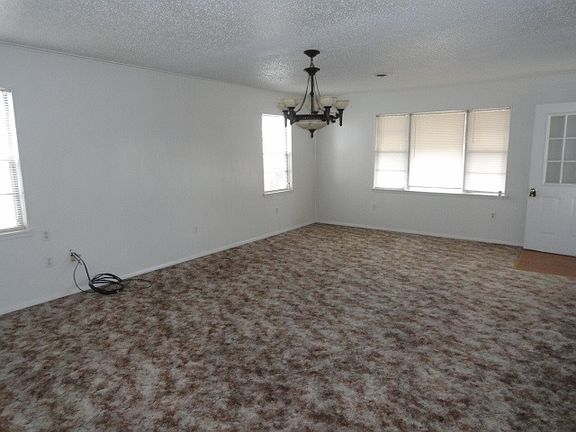 3rd image of 301 N C St
