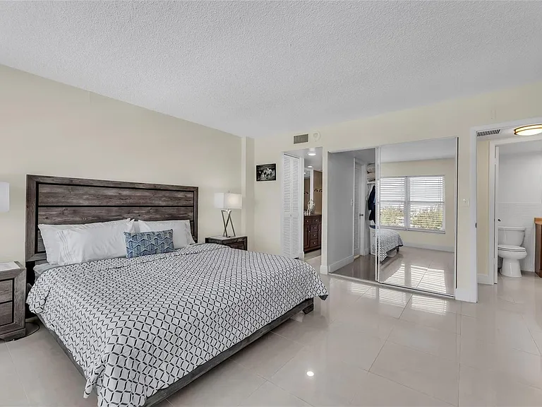 405 N Ocean Blvd #727 — Photo 5