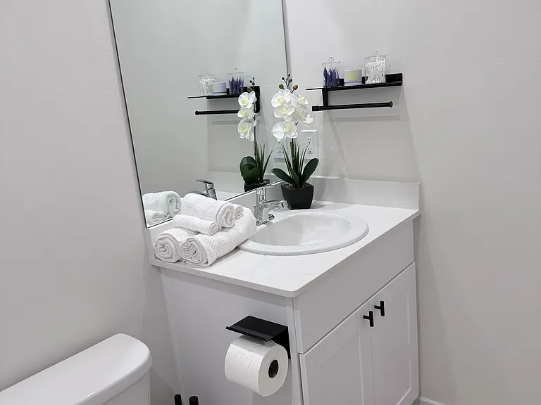 8417 Everly Preserve Dr — Photo 40