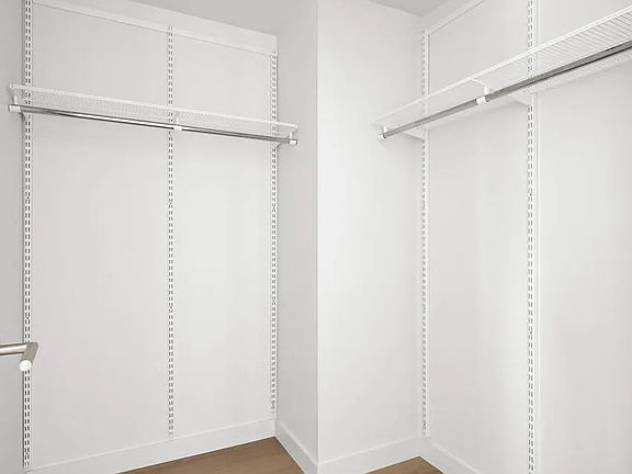 3rd image of 17 Hanover Pl #15J