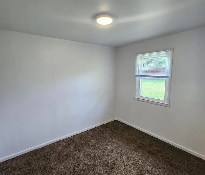 64 Harvey Pl — Photo 14