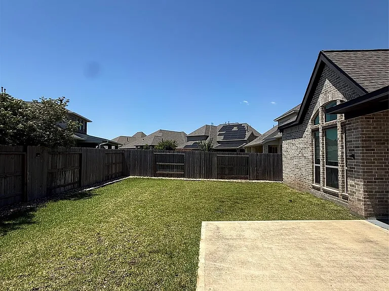 563 Santa Rosa Hills Dr — Photo 40