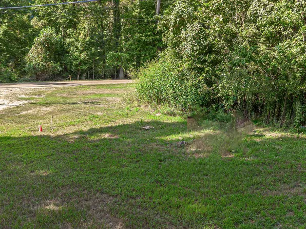 578 Quito Rd, Millington, TN 38053