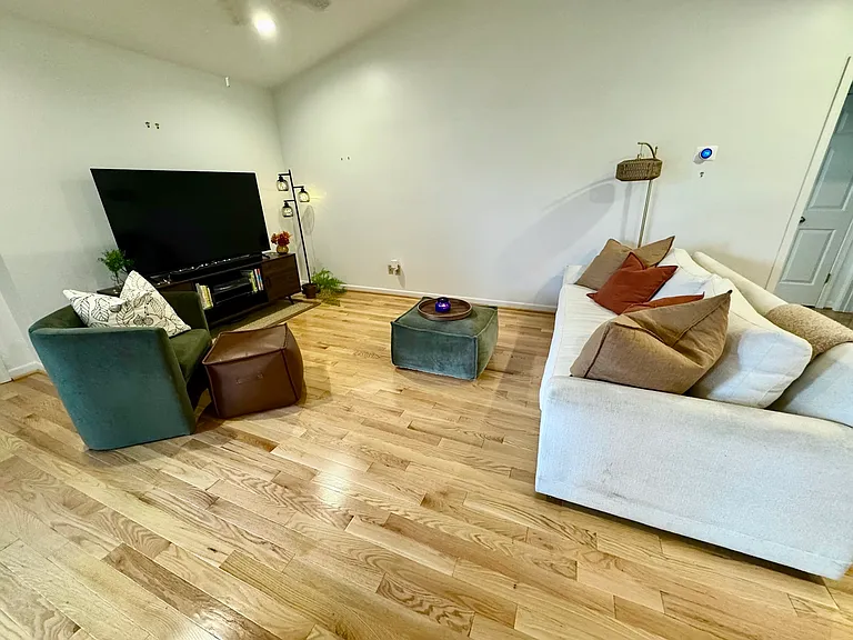 1 Hillington Pl #1 — Photo 10