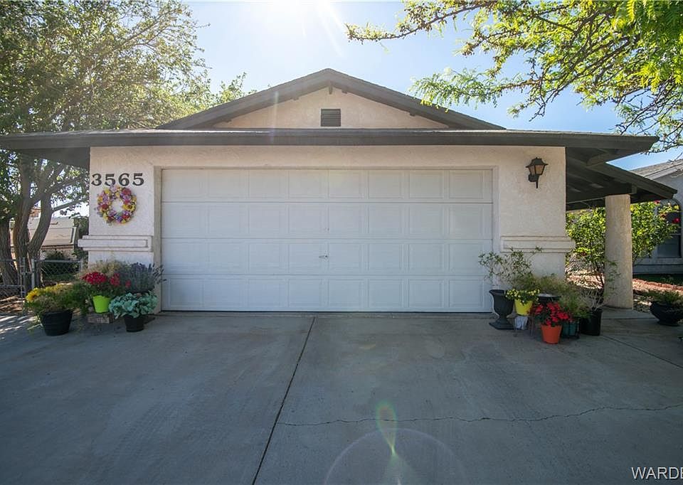 1st image of 3565 N Burbank St