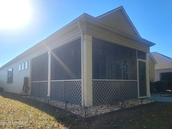 3rd image of 518 Harbor Creek Way