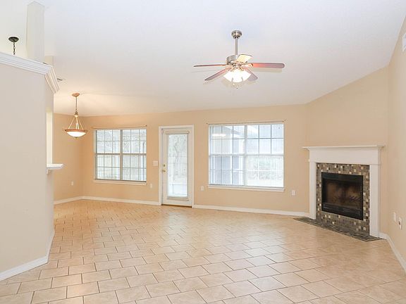 2nd image of 2081 Shadow Lake Dr