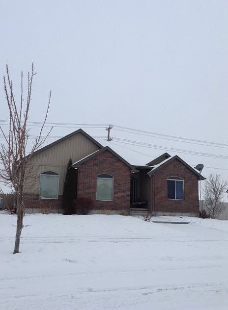 1st image of 1732 Daffodil Pl
