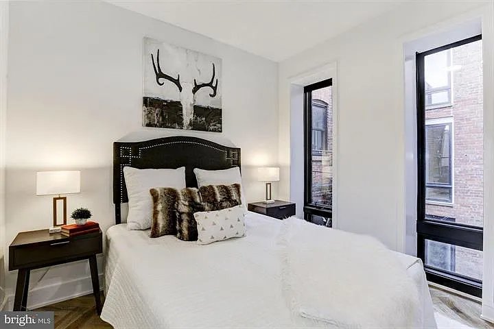 1900 Biltmore St NW #2 — Photo 9