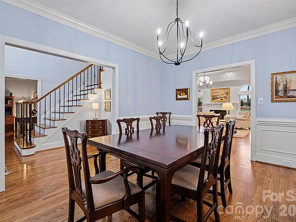 4th image of 5019 Cranston Ct