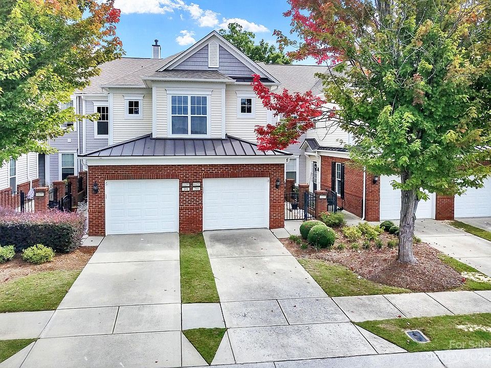 1st image of 44455 Oriole Dr Unit 201