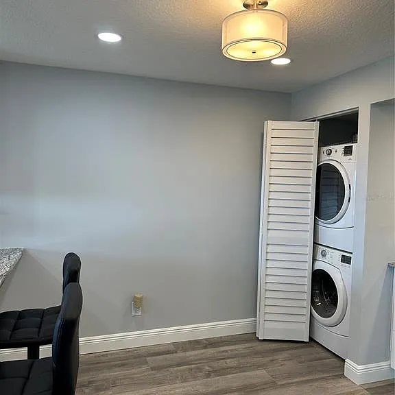 12500 Capri Cir N #401 — Photo 18