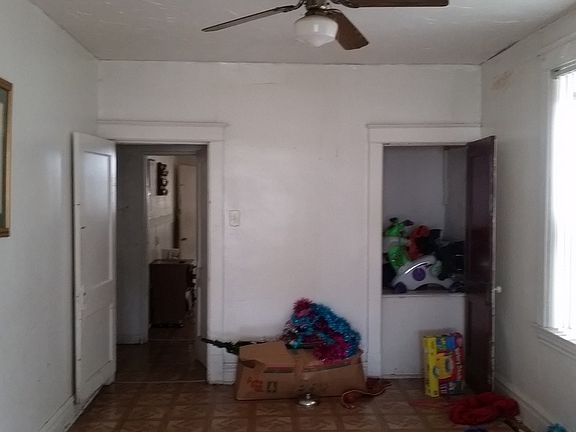 5th image of 4947 Theodore Ave