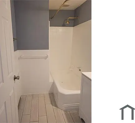 7113 Castor Ave #1 — Photo 11