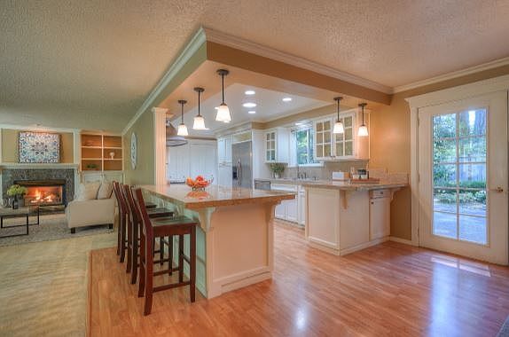 5th image of 11416 Gravelly Lake Dr SW