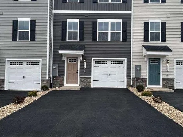 2884 Orchard Ridge Ln, Rockingham, VA 22801