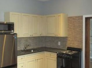 4043 Spring Garden St #3R, Philadelphia, PA 19104