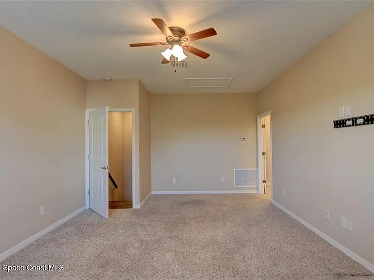 8810 Napolo Dr — Photo 37