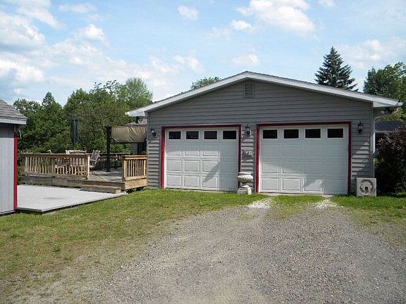 3rd image of 301 N Glen Ave