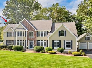 20 Hancock Rd, Windham, NH 03087