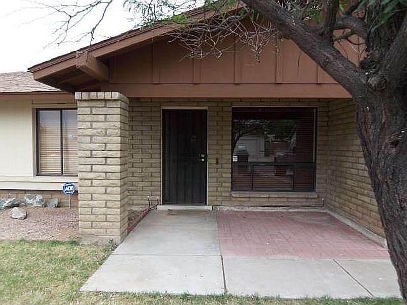 1st image of 2853 E Emelita Ave