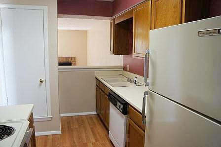 3rd image of 5753 Shadydell Dr
