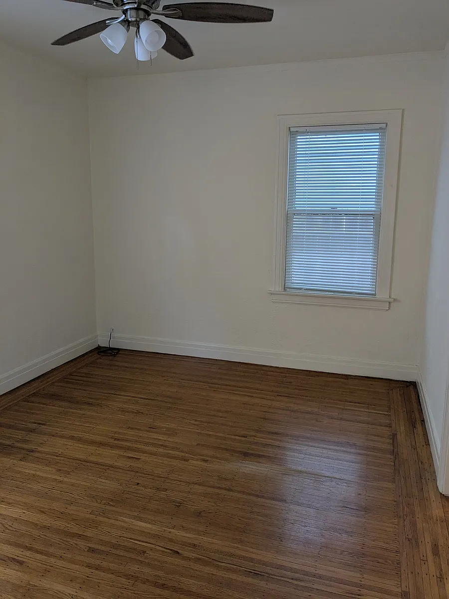 Bedroom - 1809 G St #B