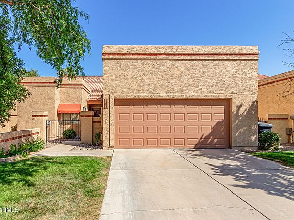 3rd image of 563 N SPANISH SPRINGS Drive