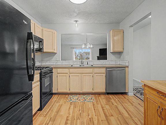 3rd image of 5423 Rivertown Cir SW