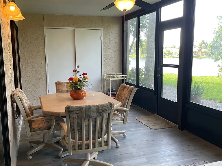 313 Timberlake Dr #313 — Photo 23
