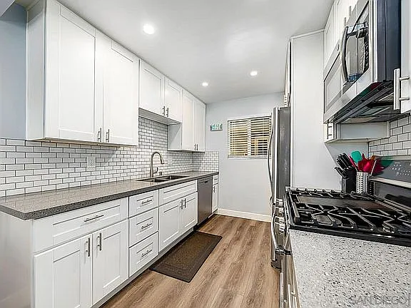 2 bed, 920 sqft, $3,500 — Photo 4
