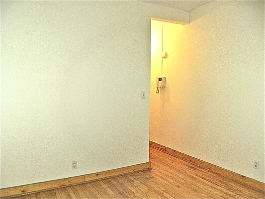 Rented by City Connections Realty | media 40