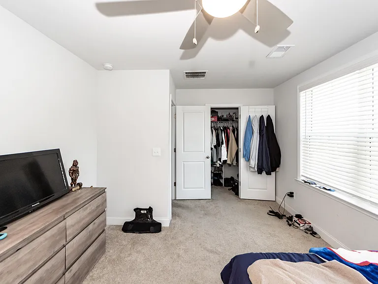 513 Green Fern Dr — Photo 20