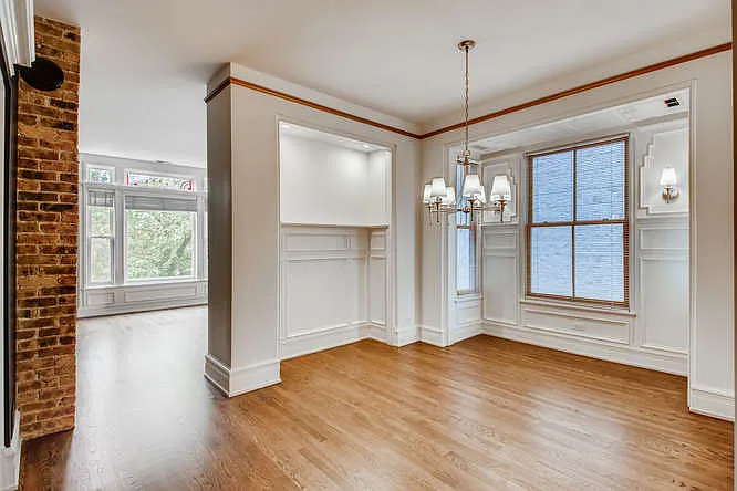1429 W Roscoe St #2 — Photo 2