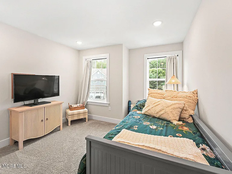 4039 Heron Dr — Photo 20