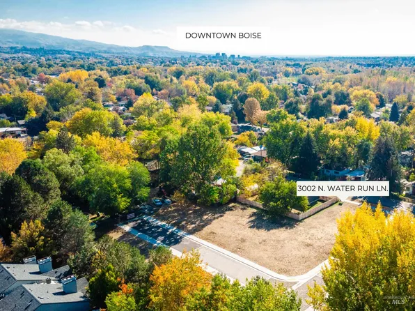 3002 N Water Run Ln, Boise, ID 83703