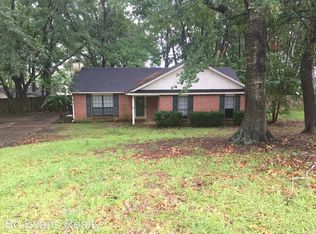 4810 Summit Cir, Millbrook, AL 36054