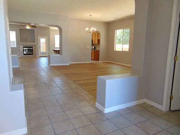 4th image of 3343 Kay Bridges Pl